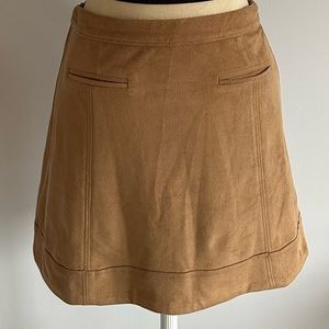 Perfect skirt for fall!